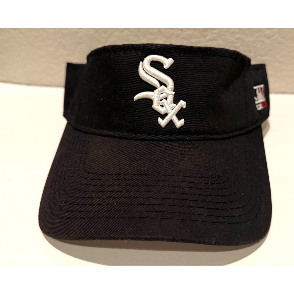 MLB Chicago White Sox Baseball Embroidered Logo Visor Hat Cap Hook & Loop READ